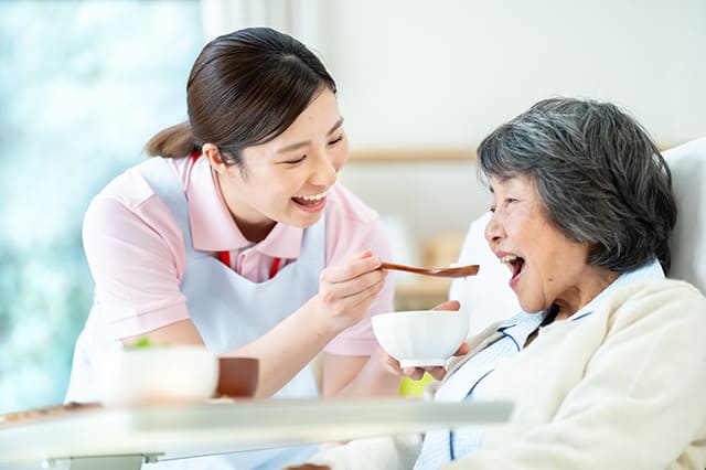 介護士の勤務時間とシフトとの関係